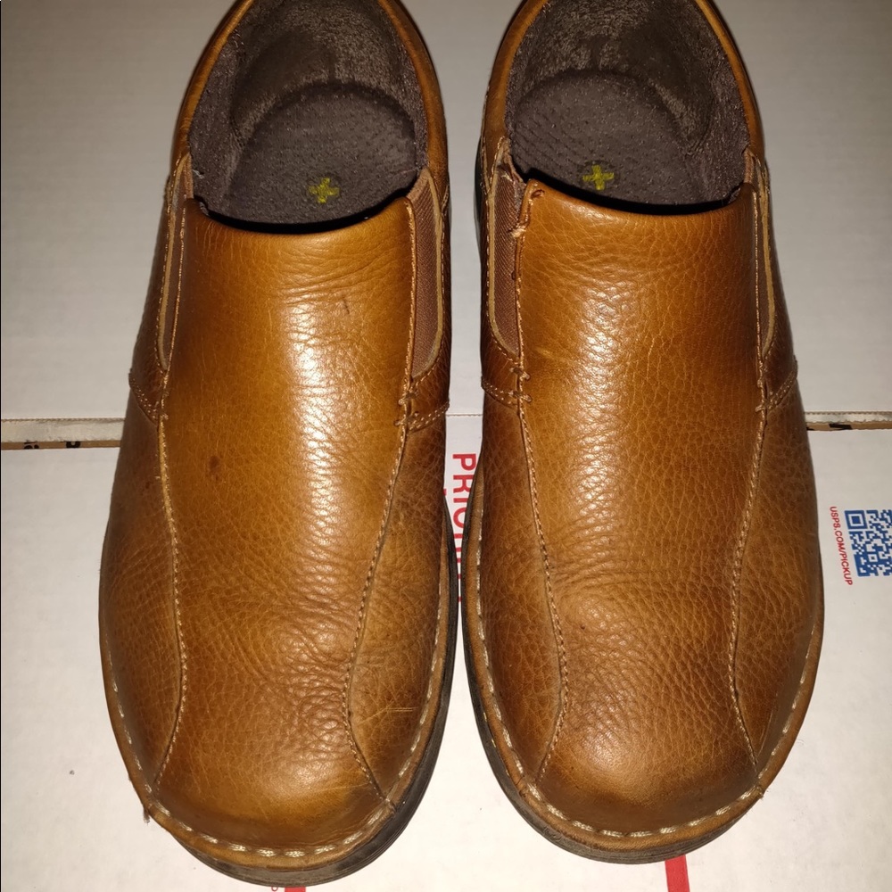 Dr Martens Slip On